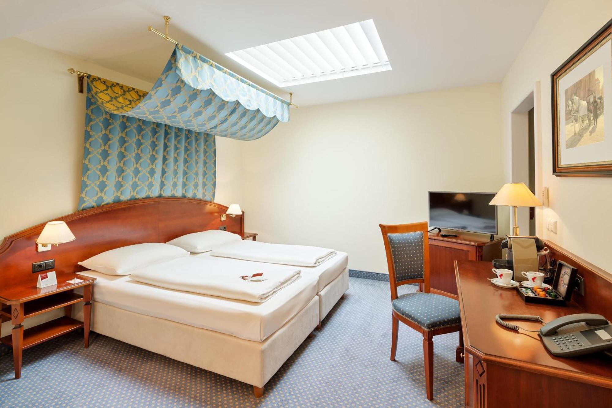 Austria Trend Hotel Schloss Wilhelminenberg Wien Dış mekan fotoğraf